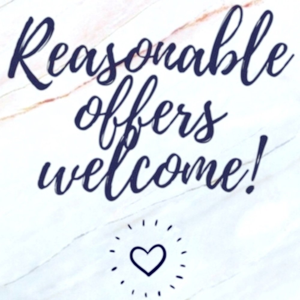 ✨SEE SOMETHING YOU LIKE? OFFERS ALWAYS WELCOME!✨